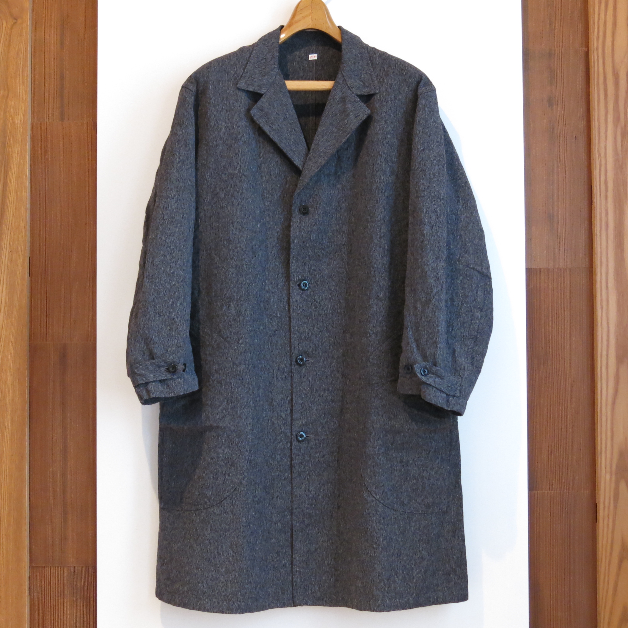 Outil manteau volvic アトリエコート 正本販売中 www.spiralesdelux.fr