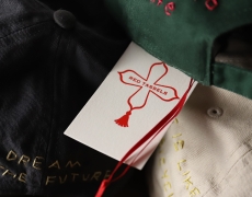 RED TASSELS / “Bouti” CAP Exclusive