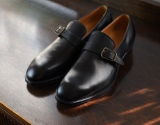 forme / New shoes “Single strap”