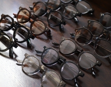 few eyewear